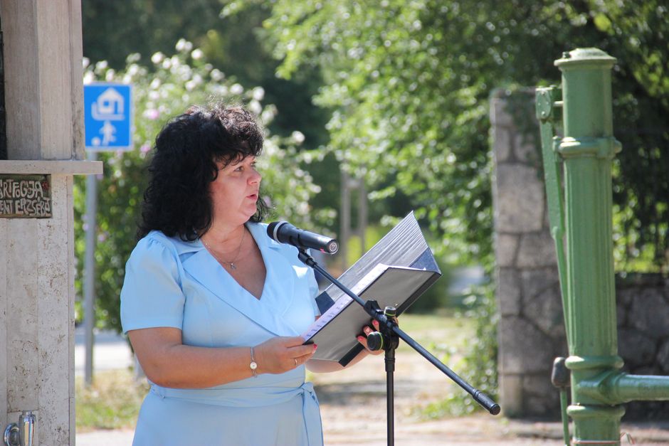 Szakács Ildikó vezette le Zirc város államalapításra emlékező ünnepségét